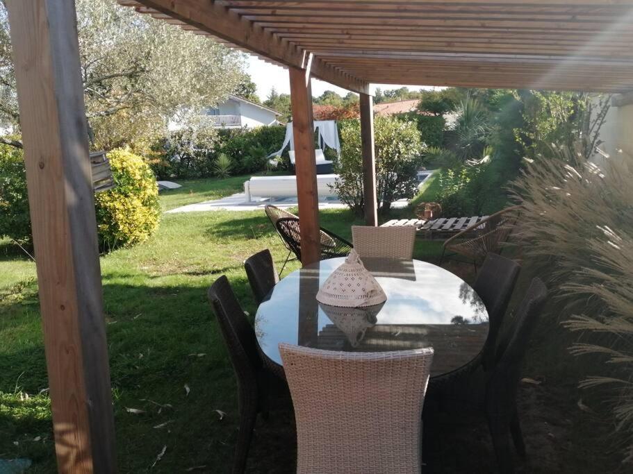Maison Familiale En Bois Avec Piscine, Proche Du Bassin Gujan-Mestras Bagian luar foto